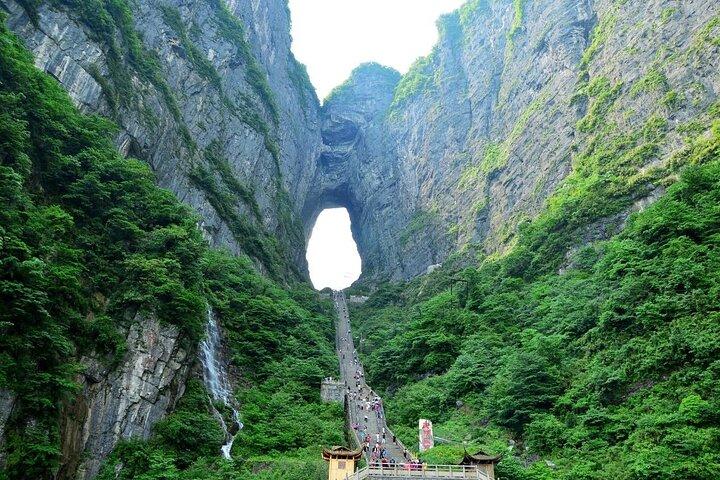 Paquete combinado privado de 3 días: Zhangjiajie Avatar y Tianmen Mountain y Grand Canyon Glass Bridge