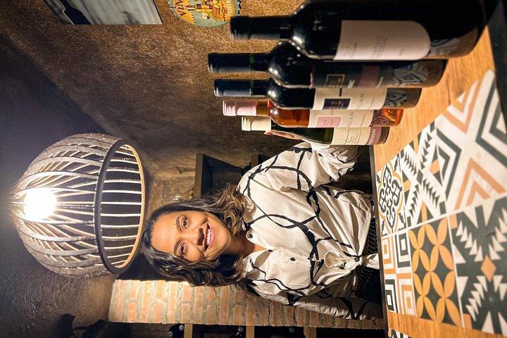 Flavours DE São Roque. DE tasting fine and sparkling wines