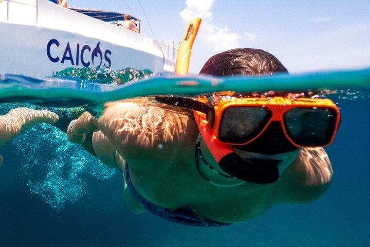 Noah’s Ark and Shipwreck Visit from Providenciales