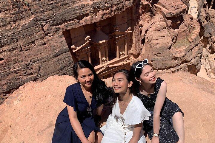 Excursão privada de 3 dias de Amã a Petra Wadi Rum Aqaba Mar Morto