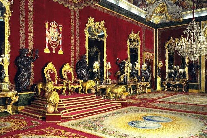 Madrid: VIP Royal Palace & Cathedral mit Tickets & Hotelabholung