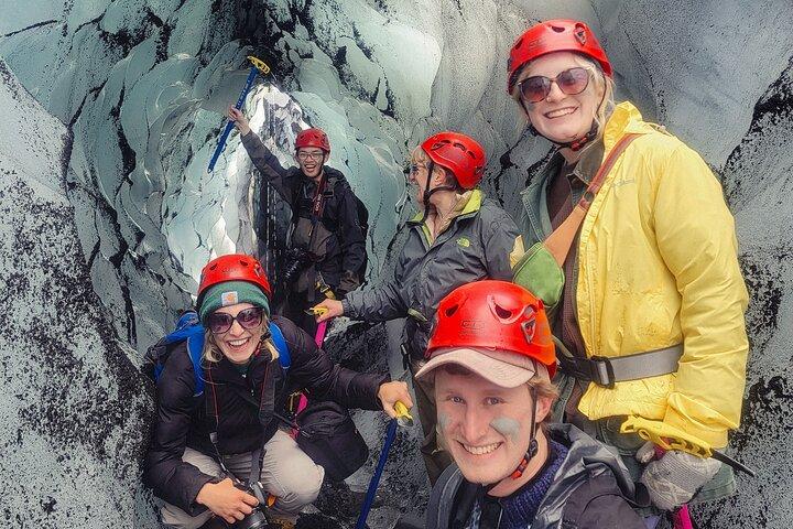 3 uur durende gletsjerwandeling bij Sólheimajökull