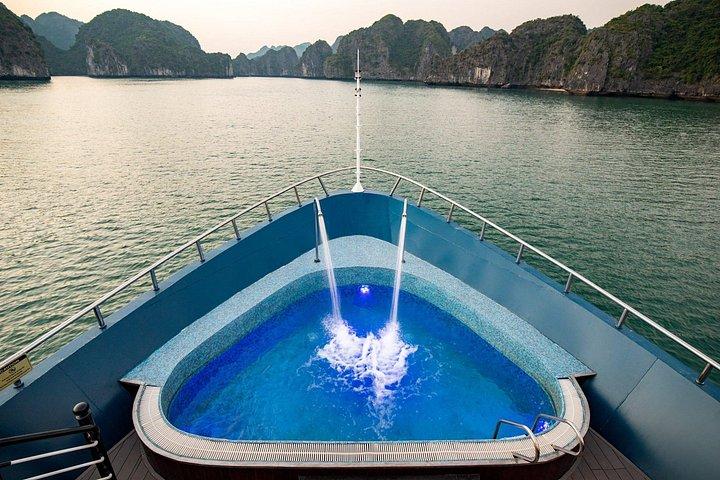 ハノイ発 2 日間のハロン湾とランハ湾の豪華なバラ色のクルーズ