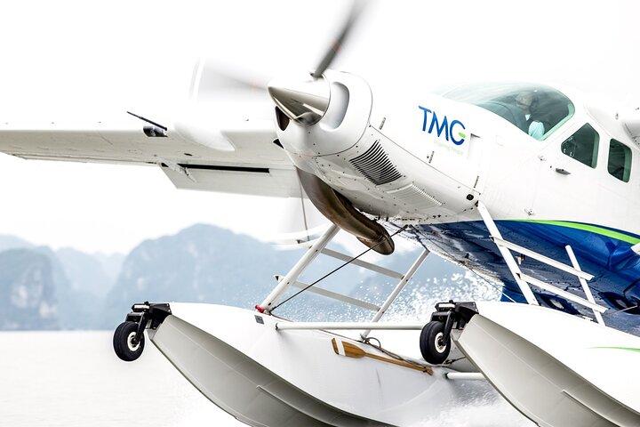Privat charterflyvning til sightseeing Halong Bay med vandflyver