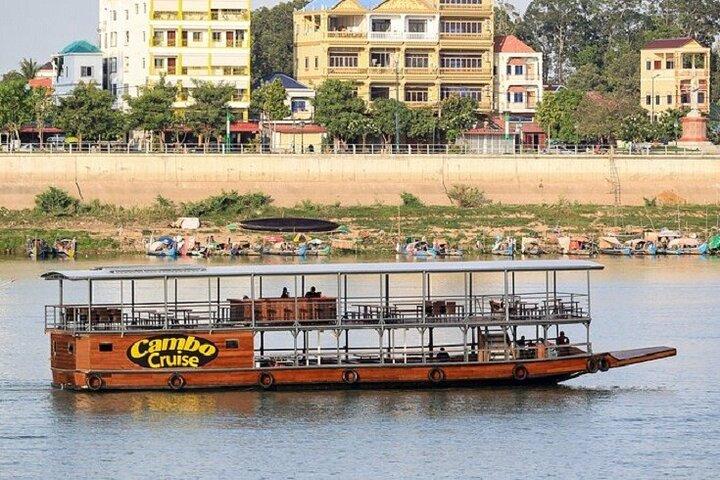 2 Day-Phnom Penh af Private Tours