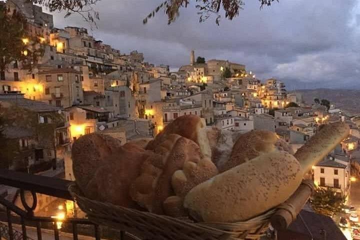 Tour with Cooking Class in Cammarata from Agrigento