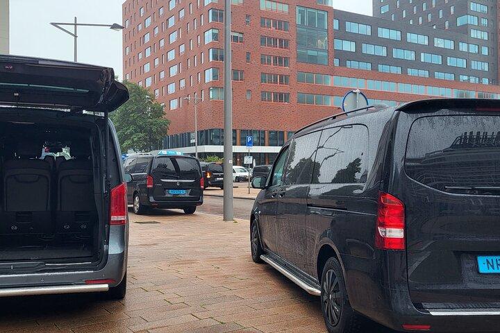 Traslado privado en minivan desde Róterdam