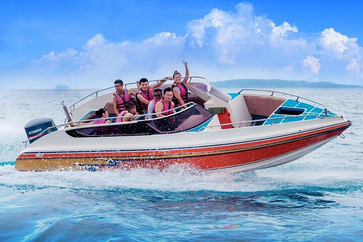 Disfrute de actividades de medio día en Phuket Coral Island en lancha rápida