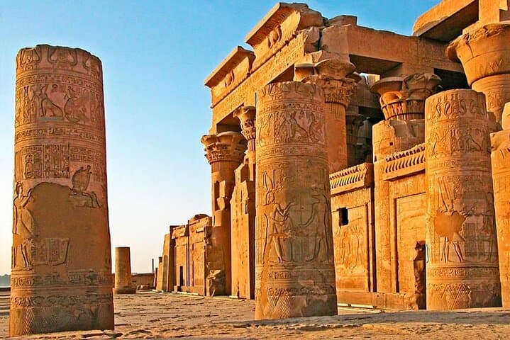 Private Luxor Day Trip Exploring Edfu and Kom Ombo Temples