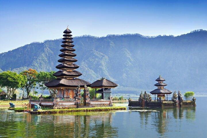 Bali Full-Day Tour: Ulun Danu, Rice Terraces & Tanah Lot Sunset