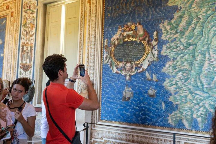 バチカン美術館、システィーナ礼拝堂＆サンピエトロ大聖堂ガイドツアー