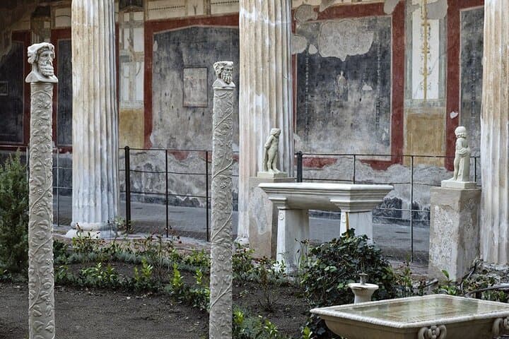 Amalfi Coast Sorrento and Pompeii Group Tour from Naples
