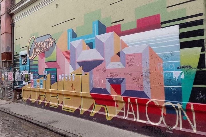 Small Group Walking Tour: Urban Art Palermo