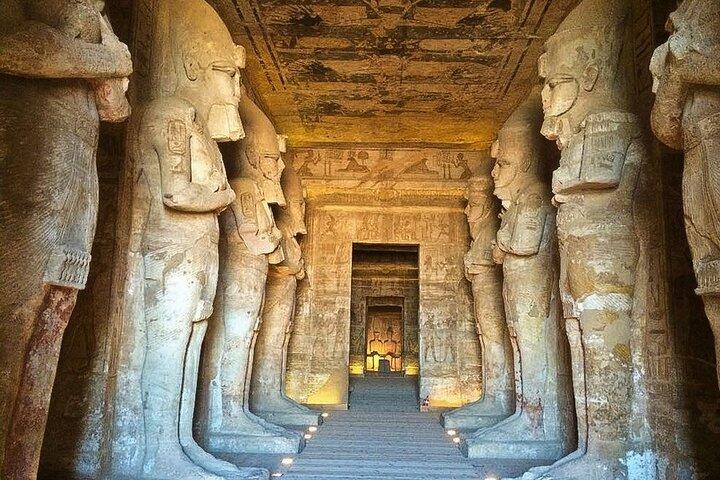 Escursione ad Abu Simbel Gita privata di un'intera giornata