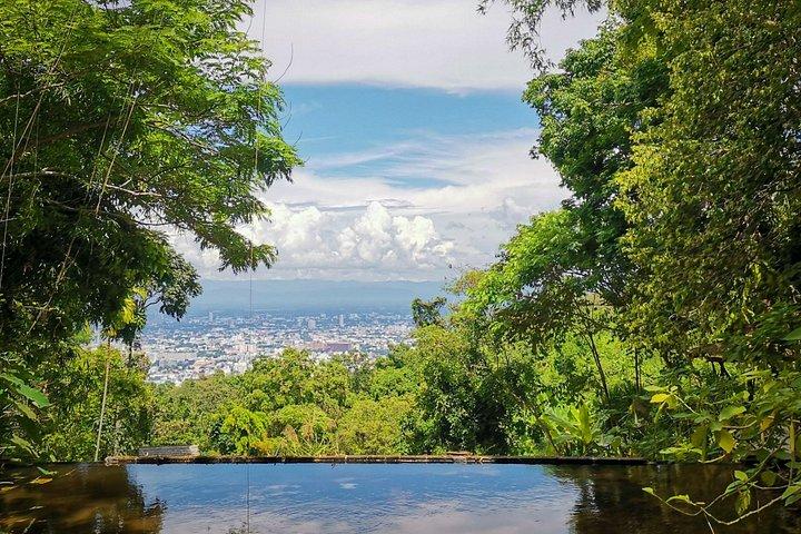 ドイステープ寺院、パラド寺院、スティッキー滝の 1 日