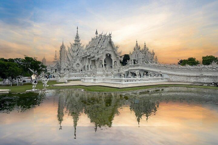 Tour de un día en Chiang Rai (Templo Blanco, Templo Azul, Casa Negra) Tour privado