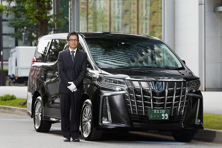 Tokyo: Private Transfer from/to Yokohama Port