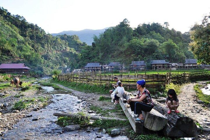 Pu Luong Day Trip da Hanoi (pranzo, speleologia, passeggiate e bicicletta)