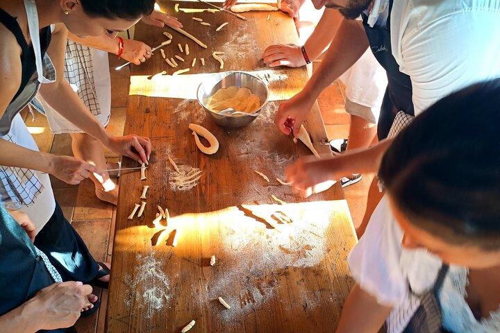 Clase de cocina en el campo de Tropea