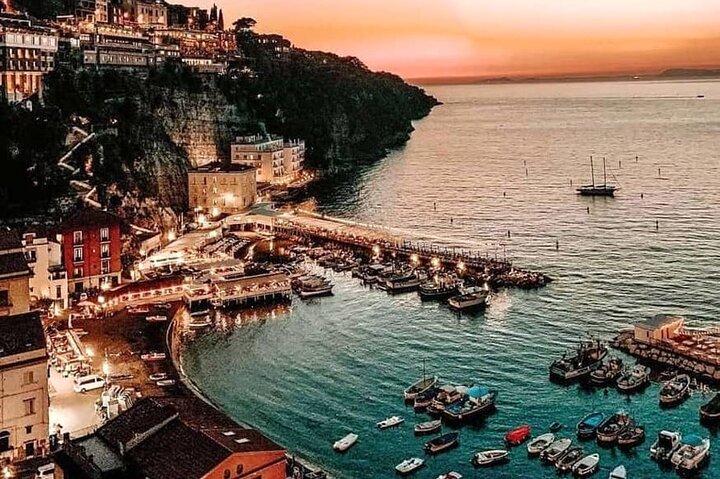 Transfert privé de l'aéroport de Naples à Sorrente