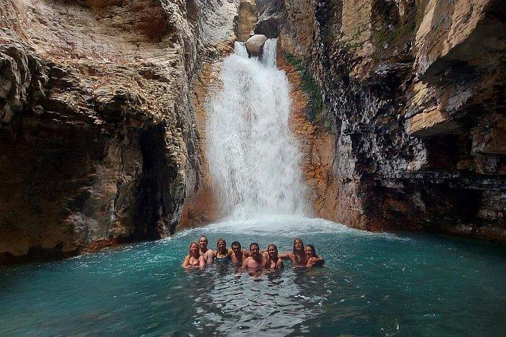 La Leone Waterfall Private Tour with Lunch