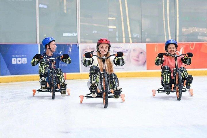 3-Hour Ice Skating Experience in Dubai with optional Transfer
