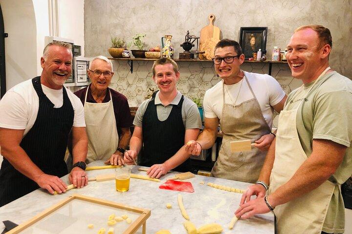 Elaboración privada de pasta y helado súper divertida cerca del Vaticano