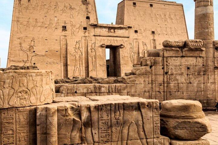 Transfer van Luxor naar Aswan Inclusief Stop bij Edfu en Kom ompo