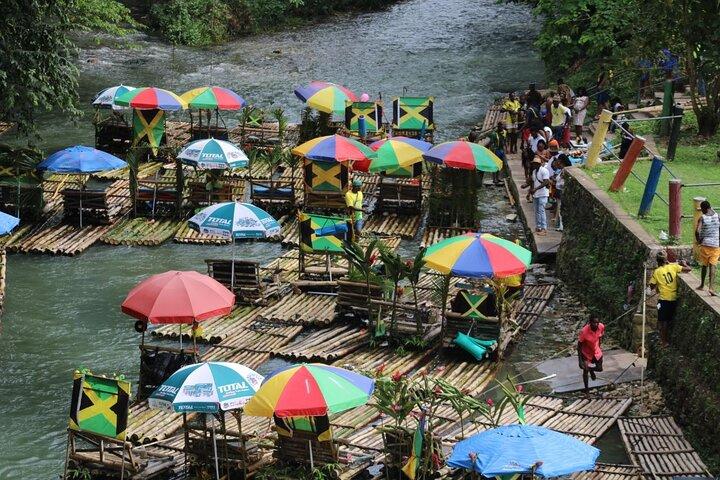 Lethe Bamboo River Rafting og Limestone Foot Massage Experience