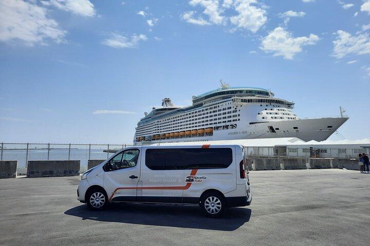 Transfert privé du port de Copenhague à l'hôtel/adresse de Copenhague