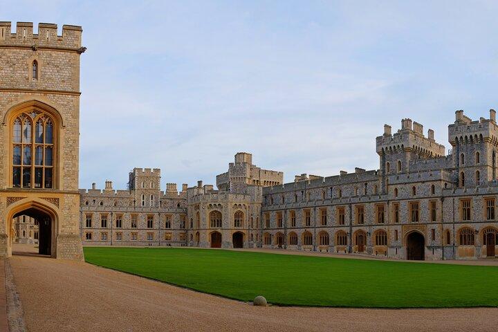 Ganztagestour Stonehenge und Windsor