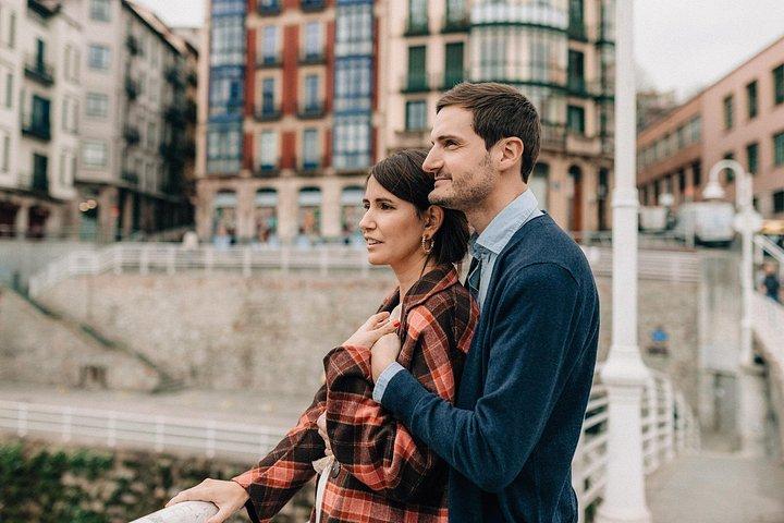 Private Photo Session in Bilbao, a Travel Memory