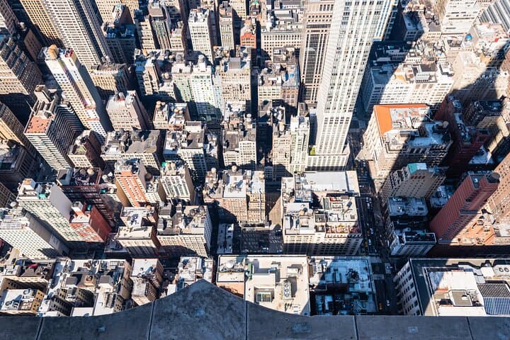 Private Tour with Skip the Line Ticket at Top of the Rock