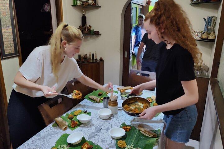 Mumbai Market Tour & Maharashtrische kookles met Chef Reshma