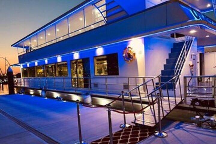 Dîner-croisière en catamaran de luxe - Marina DXB avec transfert privé