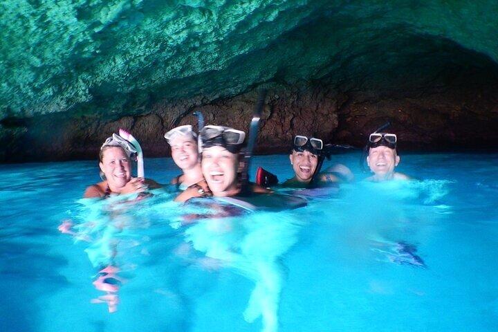 Blue Room and Beach Tour em Curacao