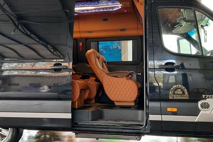 ダナンからバ・ナ丘陵までの往復送迎（ゴールデンブリッジ）