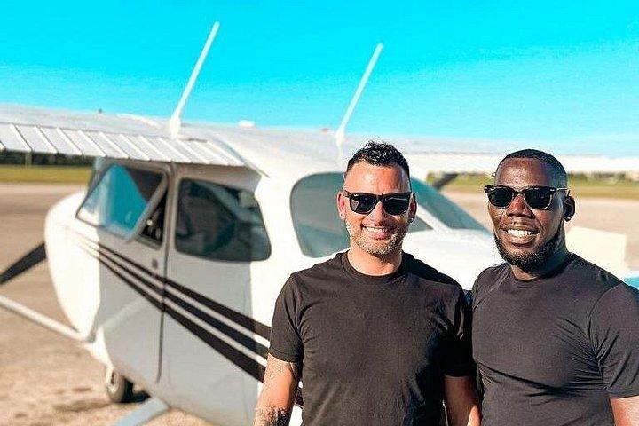 マイアミ ビーチ：ドリンク付きプライベート サウス ビーチ飛行機ツアー