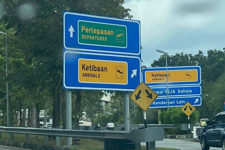 KUALA LUMPUR - KLIA Airport and Hotel Transfers