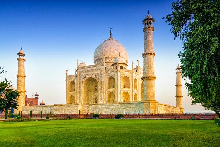 Private Sunrise Taj Mahal e Agra Fort Tour a partir de Jaipur de carro