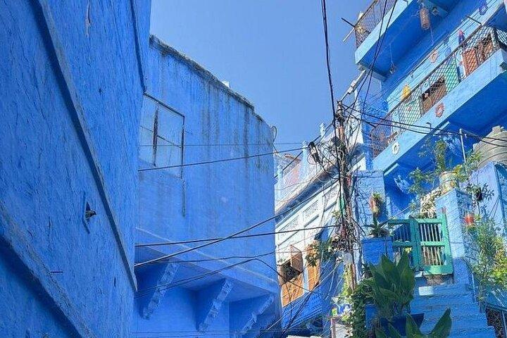 Excursão a pé privada Blue City Heritage com embarque e desembarque