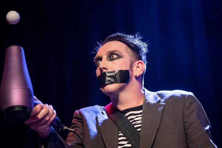 Tape Face på MGM Grand Hotel og Casino