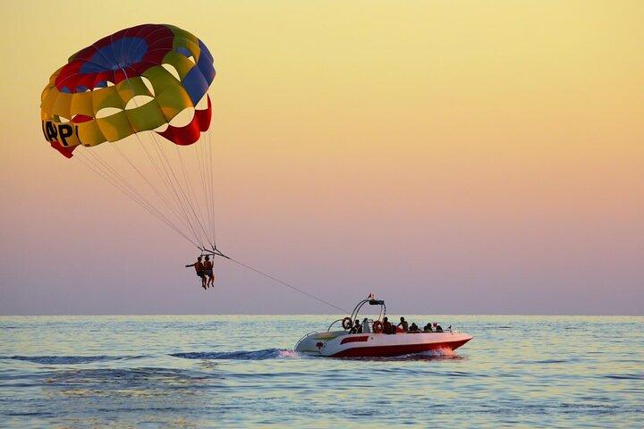 Privat Parasailing Adventure i Hurghada med Hotel Pickup