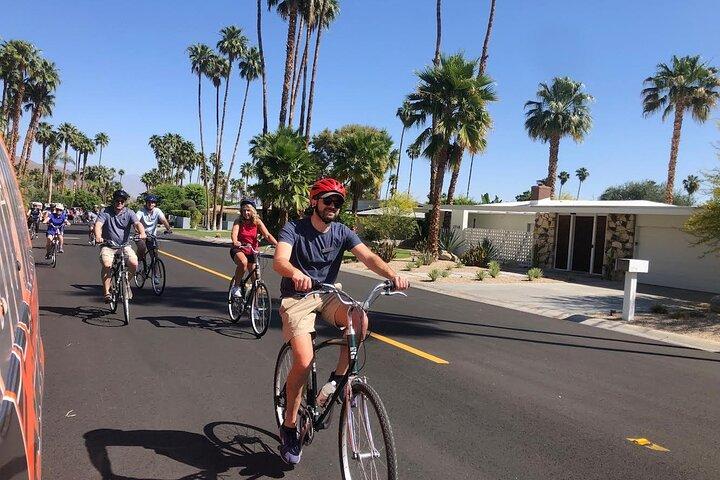 Palm Springs kändis EBike Tour