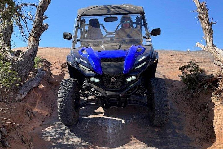 2 Hours Guided UTV Tour in Moab Utah