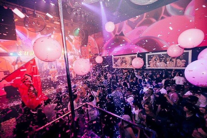 Pink Pass Weekday – All You Can Drink und unbegrenzter Zugang