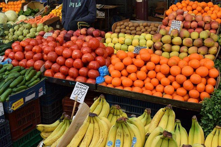 アテネ人のように食べる：街のグルメ散歩