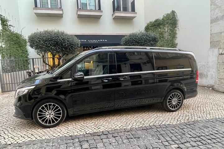Transfer to Santiago de Compostela from Lisbon