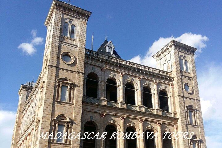Visite privée du Parc des Lémuriens et du Palais de la Reine