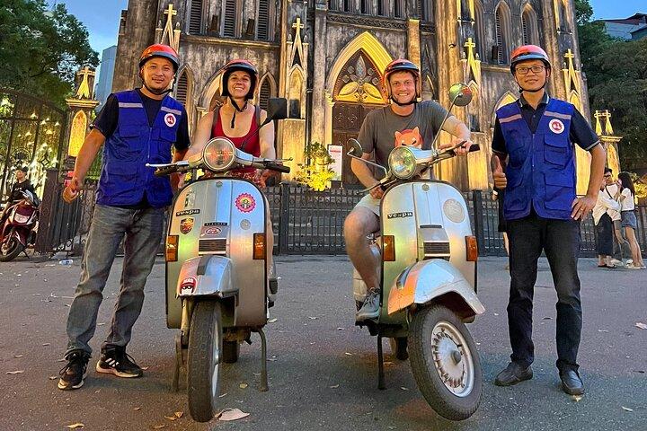 Hanoi After Dark By Vespa : 卓越した料理＆ローカルな雰囲気